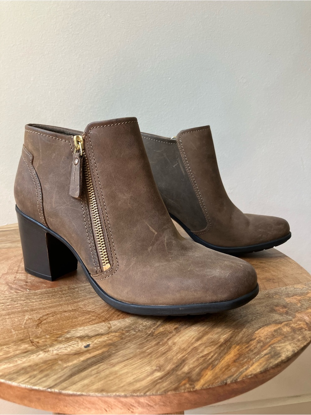 Clarks | Diane Pioneer Suede Heeled Low Ankle Bootie